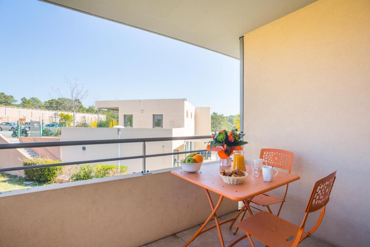 Les Parasols D'Argens Roquebrune-sur-Argens Exterior foto